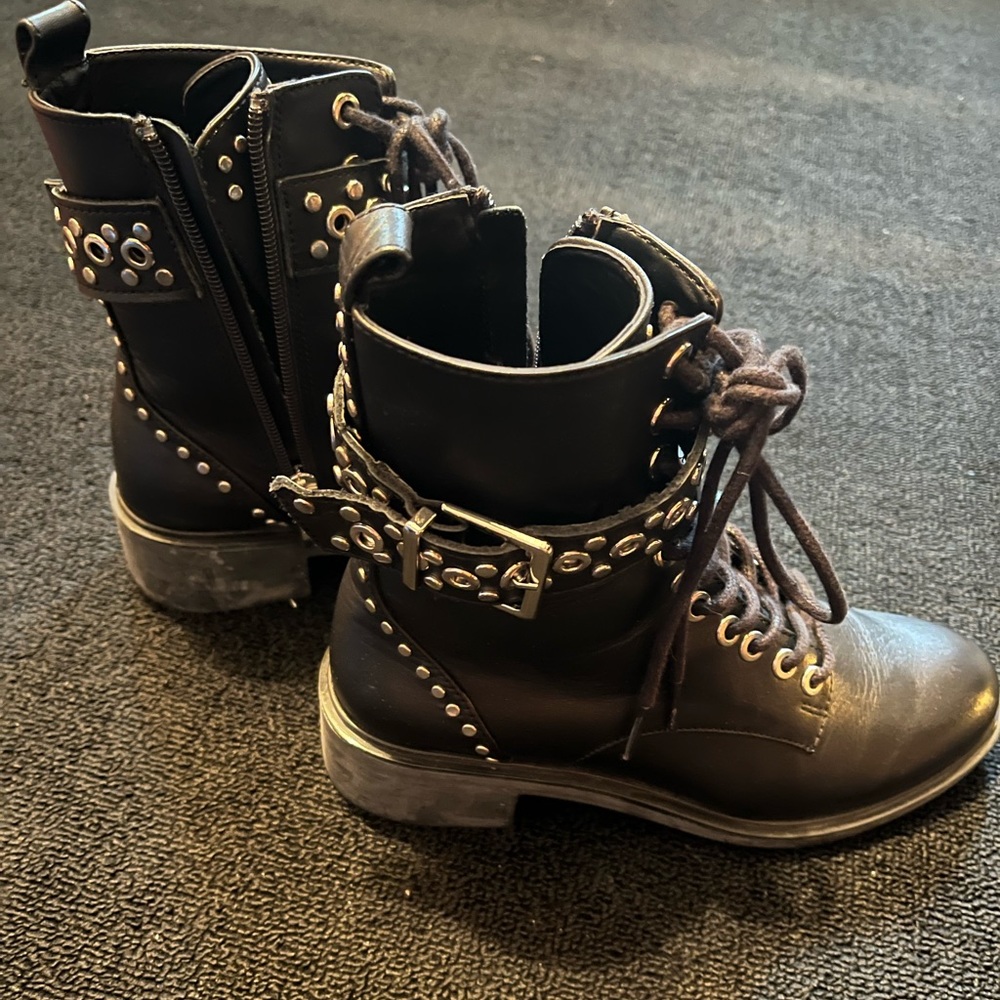Zara boots